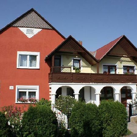 Papp Apartmanhaz Διαμέρισμα Vonyarcvashegy Εξωτερικό φωτογραφία
