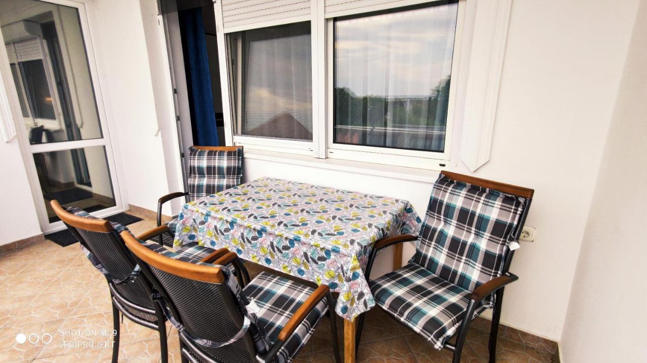 Papp Apartmanhaz Διαμέρισμα Vonyarcvashegy Εξωτερικό φωτογραφία