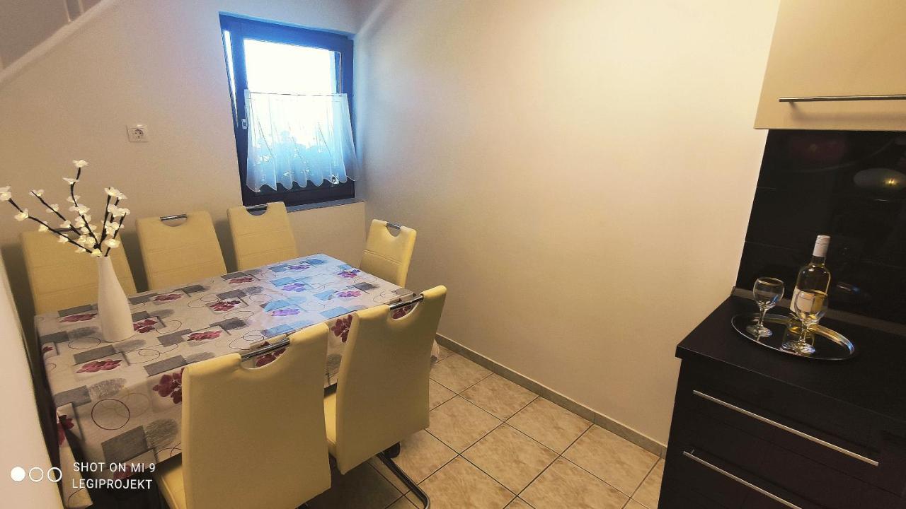 Papp Apartmanhaz Διαμέρισμα Vonyarcvashegy Εξωτερικό φωτογραφία
